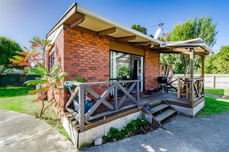 Photo of property in 65 Arawhata Road, Paraparaumu, 5032