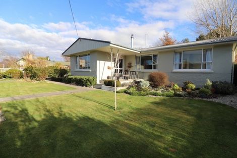 Photo of property in 33 Hull Street, Riversdale, 9776