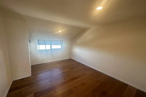 Photo of property in 86 Fairview Avenue, Fairview Heights, Auckland, 0632