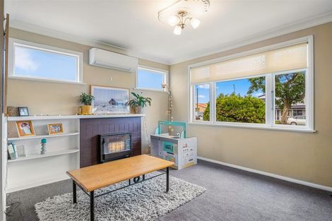 Photo of property in 15 Keepa Street, Levin, 5510