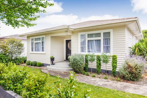 Photo of property in 76 Havill Street, Takaro, Palmerston North, 4410