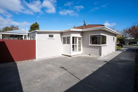 Photo of property in 18 Tilford Street, Woolston, Christchurch, 8062