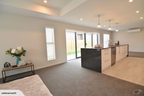 Photo of property in 14 Ardnave Lane, Broomfield, Christchurch, 8042