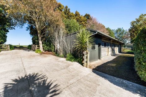 Photo of property in 83 Waipipi Wharf Road, Pollok, Waiuku, 2683