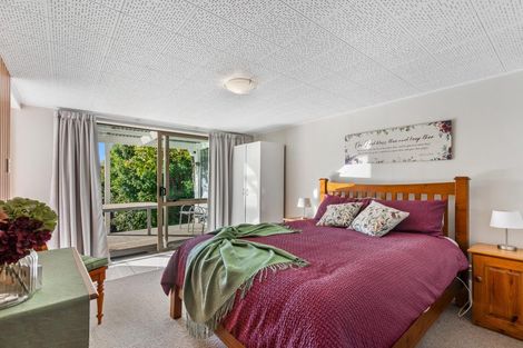 Photo of property in 199 Waimumu Road, Massey, Auckland, 0614