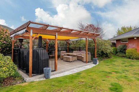 Photo of property in 33 Oakden Drive, Darfield, 7510