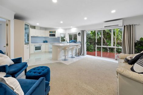 Photo of property in 4 Phoebe Meikle Place, Torbay, Auckland, 0630