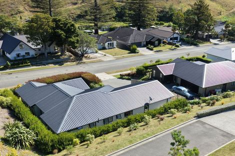 Photo of property in 59 Sunningdale Drive, Stoke, Nelson, 7011