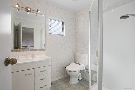 Photo of property in 14 Sunhill Road, Sunnyvale, Auckland, 0612