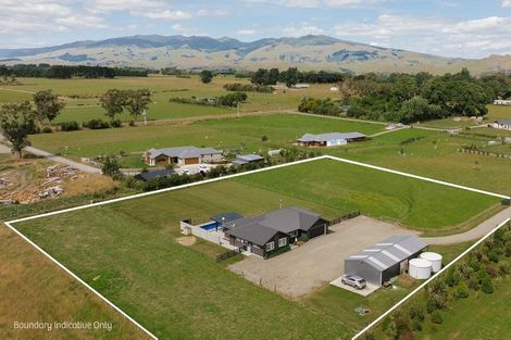 Photo of property in 34 Robbie Lane, Ashhurst, Palmerston North, 4470