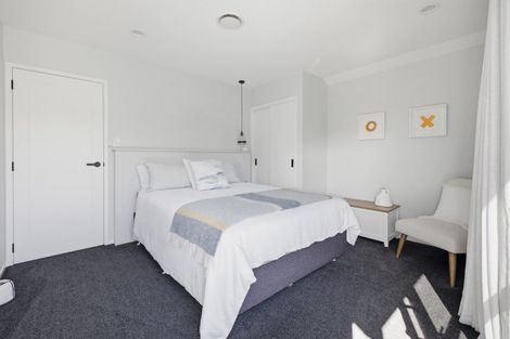 Photo of property in 253 Devonport Road, Tauranga, 3110