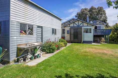 Photo of property in 11 Lindsay Terrace, Motunau, Greta Valley, 7387