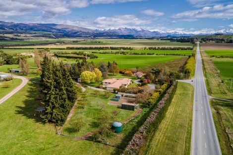 Photo of property in 480 Luggate-tarras Road, Luggate, Cromwell, 9383