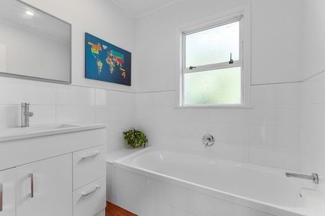 Photo of property in 57 Lorna Street, Lynmouth, New Plymouth, 4310