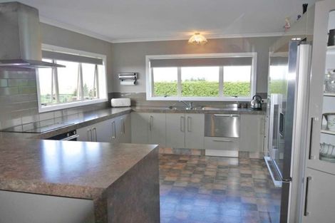 Photo of property in 156 King Road, Inglewood, 4386