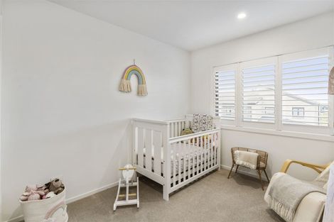 Photo of property in 10 Sioux Road, Hobsonville, Auckland, 0616