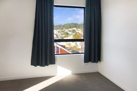 Photo of property in 1/12 Stanley Street, Berhampore, Wellington, 6023