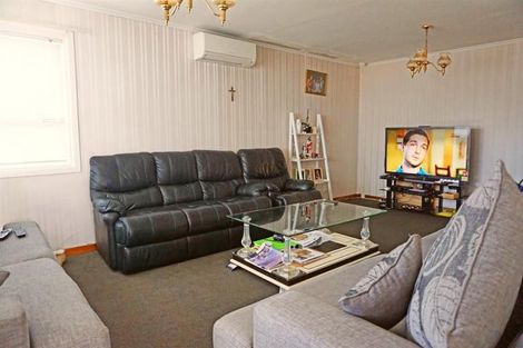 Photo of property in 12a Milan Road, Papatoetoe, Auckland, 2025