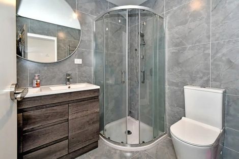 Photo of property in 15 Papa Takaro Lane, Flat Bush, Auckland, 2019