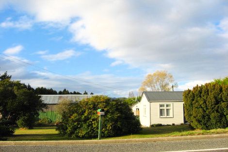 Photo of property in 132 Dunback Road, Palmerston, 9430