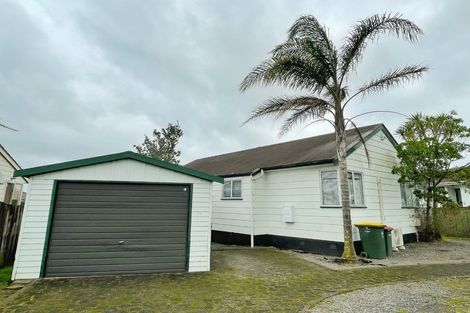 Photo of property in 129 Aviemore Drive, Highland Park, Auckland, 2010