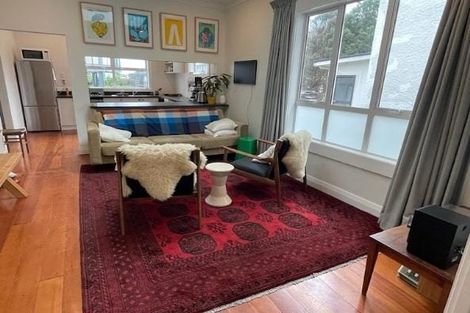 Photo of property in 25 Luxford Street, Berhampore, Wellington, 6023