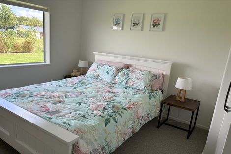 Photo of property in 60 Turangi Road, Motunui, Waitara, 4383