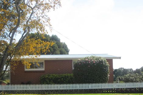 Photo of property in 54 Brois Street, Frankleigh Park, New Plymouth, 4310