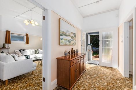 Photo of property in 50 Totara Crescent, Woburn, Lower Hutt, 5010