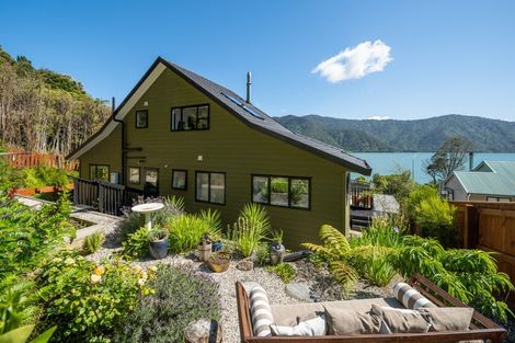 Photo of property in 7 Old Coach Road, Havelock, 7100