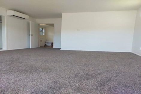 Photo of property in 8/51 Dimock Street, Titahi Bay, Porirua, 5022