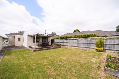 Photo of property in 33 Karina Terrace, Roslyn, Palmerston North, 4414
