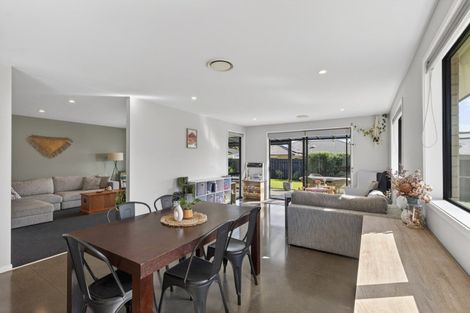 Photo of property in 4a James Drive, Bell Block, New Plymouth, 4312