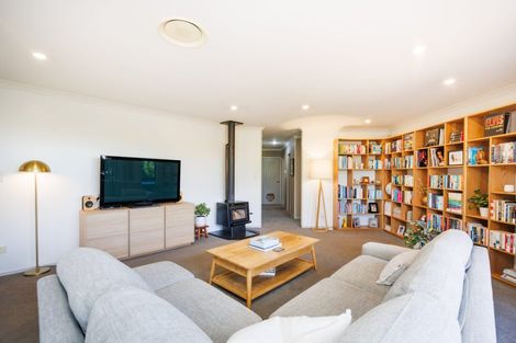 Photo of property in 93 Mount Taylor Drive, Feilding, 4775