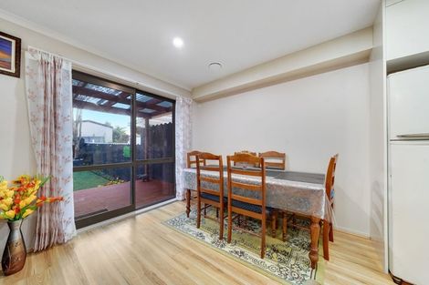 Photo of property in 18 Chapel Road, Flat Bush, Auckland, 2019