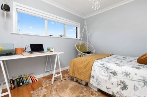 Photo of property in 242 Ngatai Road, Otumoetai, Tauranga, 3110