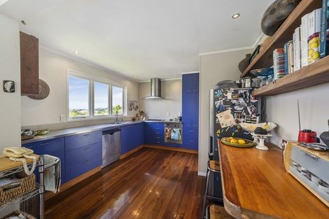 Photo of property in 44 Baroda Street, Khandallah, Wellington, 6035