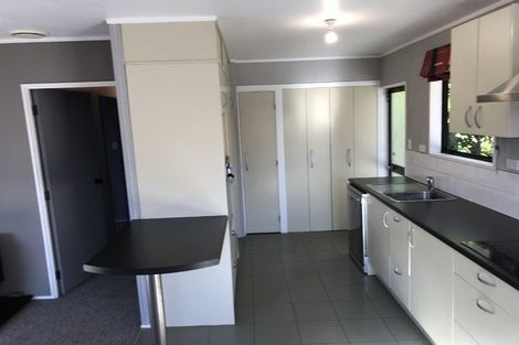 Photo of property in 95c Oakfield Crescent, Pukete, Hamilton, 3200