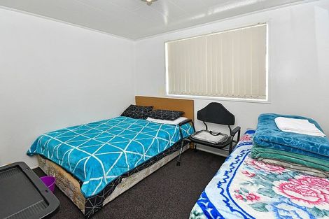 Photo of property in 10 Harania Avenue, Favona, Auckland, 2024