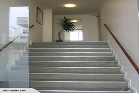 Photo of property in 1/25 Home Street, Mount Victoria, Wellington, 6011