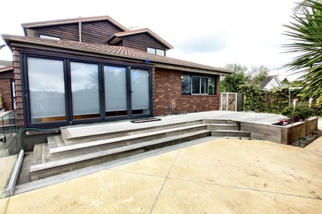 Photo of property in 41 Kenmure Avenue, Forrest Hill, Auckland, 0620