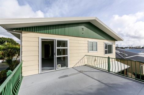 Photo of property in 23 Tokomaru Street, Welbourn, New Plymouth, 4312