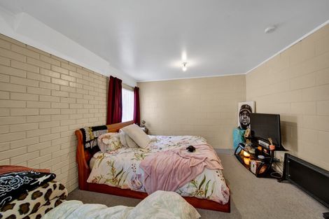 Photo of property in 39a Breakwater Road, Moturoa, New Plymouth, 4310