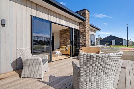 Photo of property in 26 Whakahaumako Road, Leamington, 3495