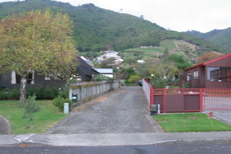 Photo of property in 23 Huia Street, Waikanae, 5036