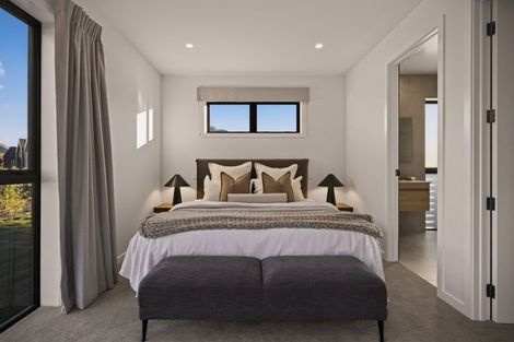 Photo of property in 1 Centurion Court, Jacks Point, 9371