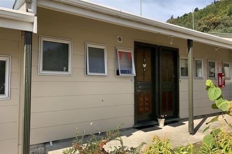 Photo of property in 4j Rutland Street, Picton, 7220