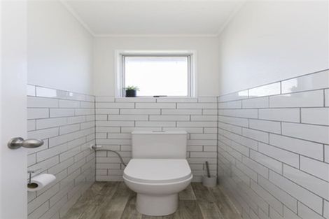 Photo of property in 41 Almora View, Ascot Park, Porirua, 5024