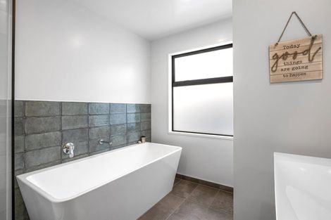 Photo of property in 60 Quinn Crescent, Woodend, 7610