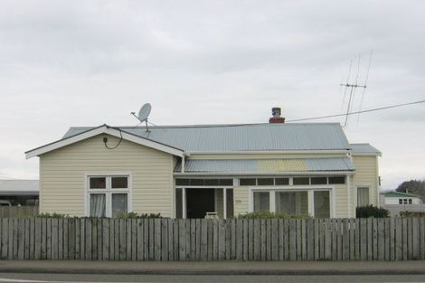 Photo of property in 29 Johnston Street, Foxton, 4814